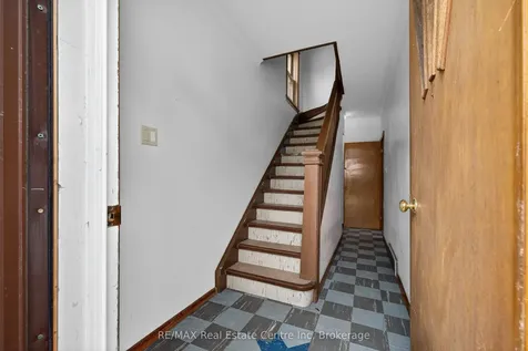 123 Elizabeth Street Guelph ON N1E 2X4