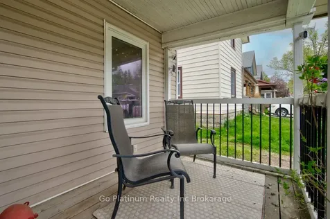 9 Sydenham Street Woodstock ON N4S 7B3
