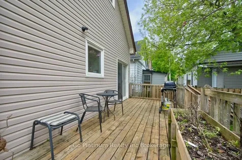 9 Sydenham Street Woodstock ON N4S 7B3