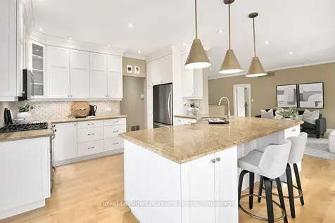 138 Russell Street W Blue Mountains ON N0H 2P0