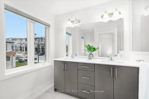 155 Equestrian Way Cambridge ON N3E 0E8