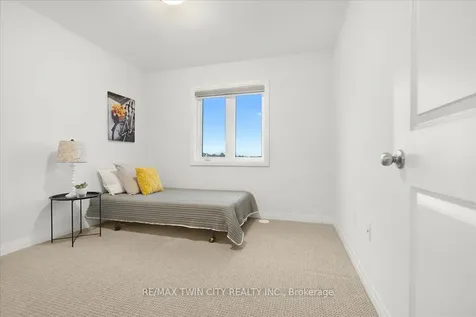 155 Equestrian Way Cambridge ON N3E 0E8