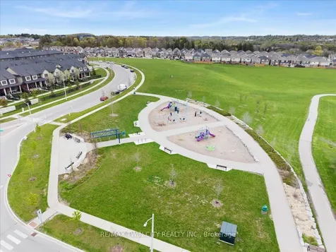 155 Equestrian Way Cambridge ON N3E 0E8