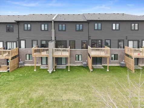 155 Equestrian Way Cambridge ON N3E 0E8