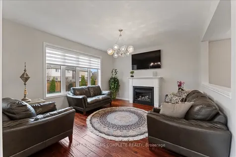 139 Vinton Road Hamilton ON L9K 0G7