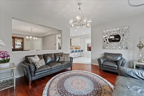 139 Vinton Road Hamilton ON L9K 0G7