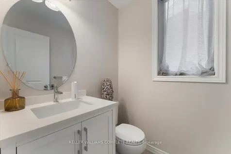 139 Vinton Road Hamilton ON L9K 0G7