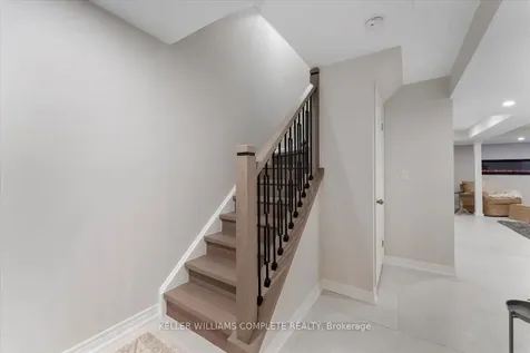 139 Vinton Road Hamilton ON L9K 0G7