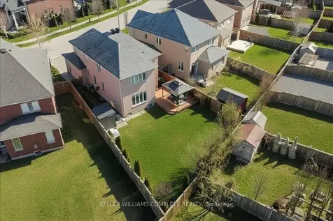 139 Vinton Road Hamilton ON L9K 0G7