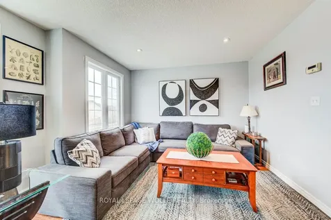 14 Cranshaw Street Kitchener ON N2R 1W2
