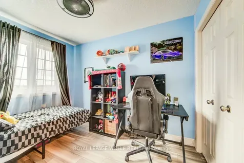 14 Cranshaw Street Kitchener ON N2R 1W2