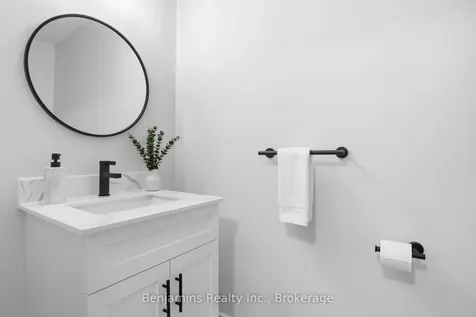 20 Huntingdale Place Kitchener ON N2A 3K6