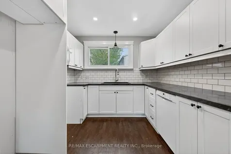 149 St Catherine Street West Lincoln ON L0R 2A0