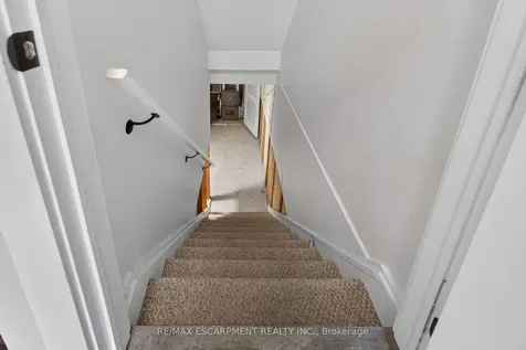 149 St Catherine Street West Lincoln ON L0R 2A0