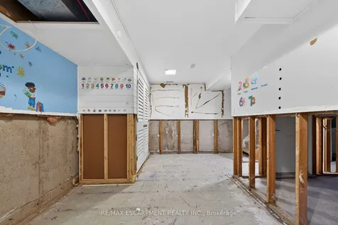 149 St Catherine Street West Lincoln ON L0R 2A0