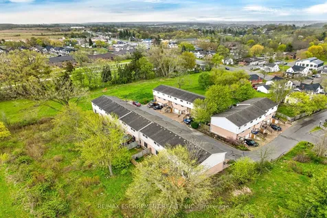 149 St Catherine Street West Lincoln ON L0R 2A0