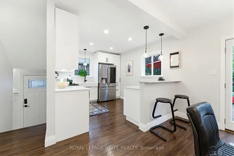 198 East 19th Street Hamilton ON L9A 4S5