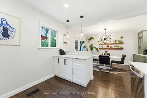 198 East 19th Street Hamilton ON L9A 4S5
