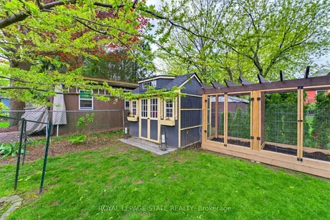 198 East 19th Street Hamilton ON L9A 4S5