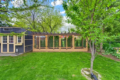 198 East 19th Street Hamilton ON L9A 4S5