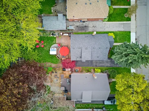198 East 19th Street Hamilton ON L9A 4S5
