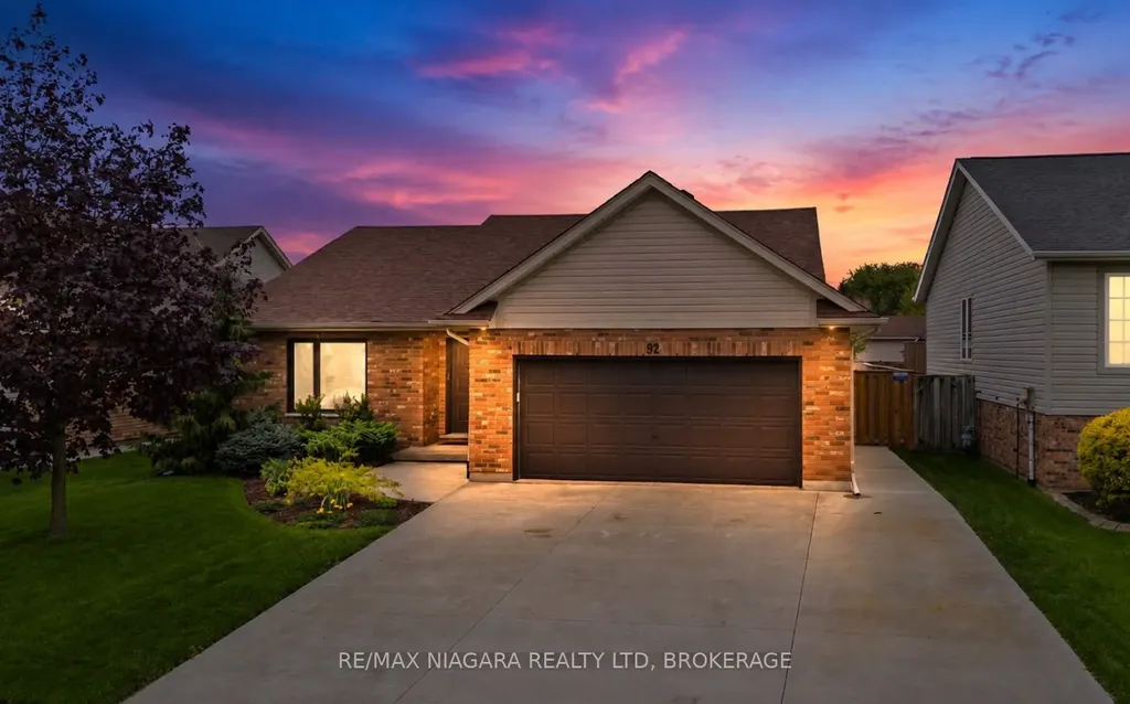 92 Cedar Park Drive Welland ON L3C 7C8