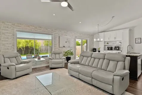 92 Cedar Park Drive Welland ON L3C 7C8