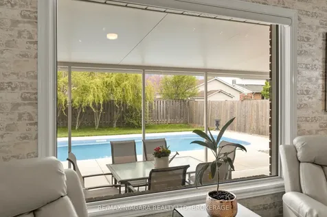 92 Cedar Park Drive Welland ON L3C 7C8