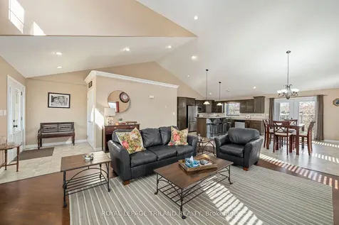 38 Fulton Street Bayham ON N0J 1Z0