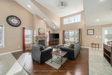 38 Fulton Street Bayham ON N0J 1Z0