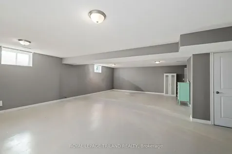 38 Fulton Street Bayham ON N0J 1Z0