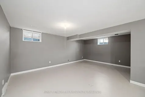 38 Fulton Street Bayham ON N0J 1Z0