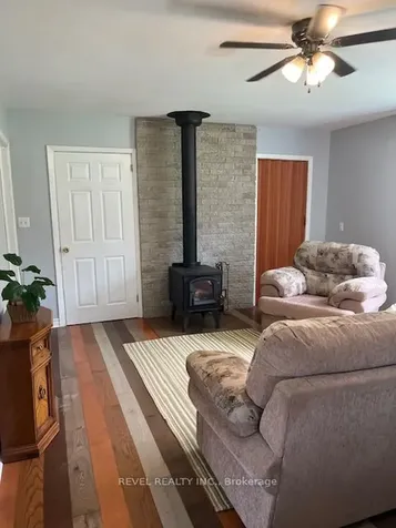 4 Al's Avenue Kawartha Lakes ON K0M 2L0
