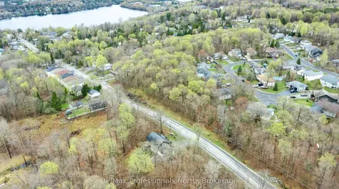 69 Yonge Street S Huntsville ON P1H 1T8