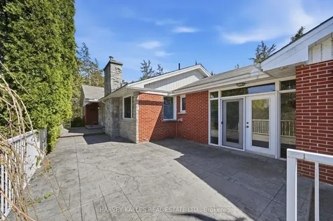 11653 Loyalist Parkway Prince Edward County ON K0K 2T0