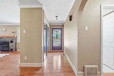 11653 Loyalist Parkway Prince Edward County ON K0K 2T0
