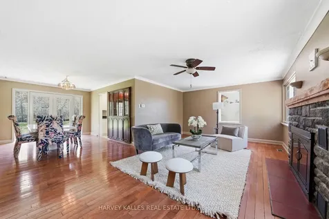 11653 Loyalist Parkway Prince Edward County ON K0K 2T0
