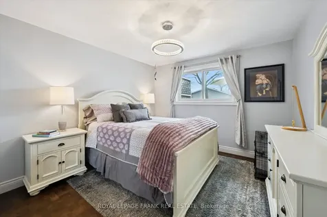 11 Argyle Drive Guelph ON N1G 2P1