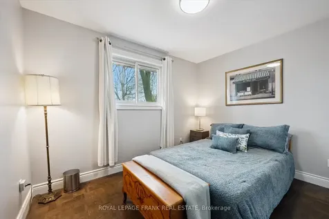 11 Argyle Drive Guelph ON N1G 2P1