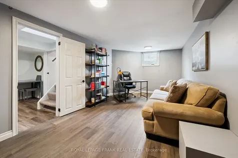 11 Argyle Drive Guelph ON N1G 2P1