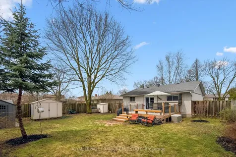 11 Argyle Drive Guelph ON N1G 2P1