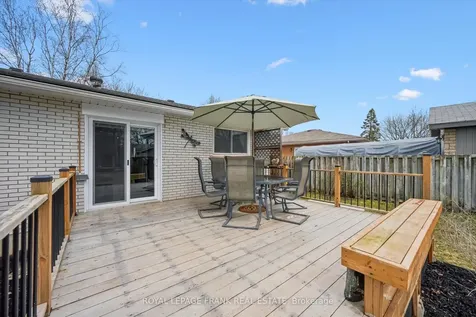 11 Argyle Drive Guelph ON N1G 2P1