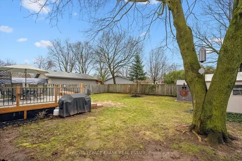 11 Argyle Drive Guelph ON N1G 2P1