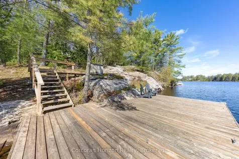 462 Island 90 Island Georgian Bay ON L0K 1S0