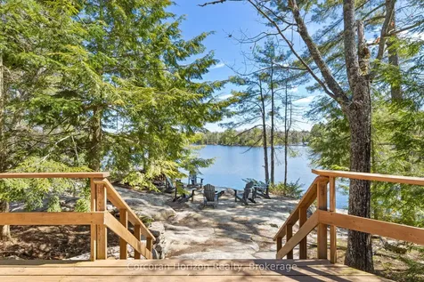 462 Island 90 Island Georgian Bay ON L0K 1S0