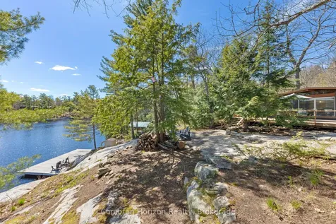 462 Island 90 Island Georgian Bay ON L0K 1S0