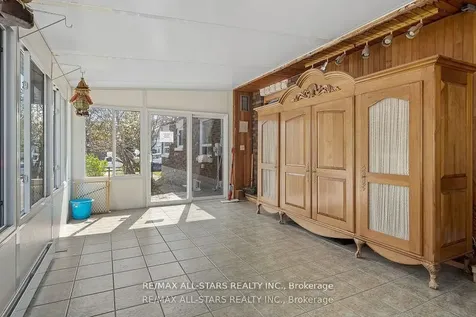 61 Francis Street E Kawartha Lakes ON K0M 1N0
