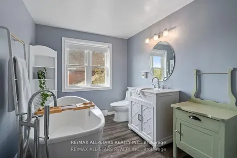 61 Francis Street E Kawartha Lakes ON K0M 1N0
