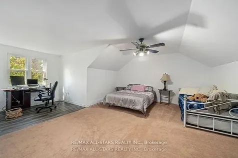 61 Francis Street E Kawartha Lakes ON K0M 1N0