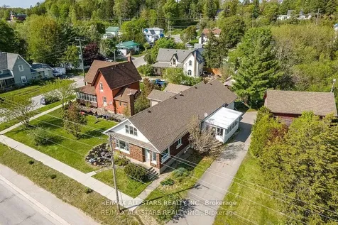 61 Francis Street E Kawartha Lakes ON K0M 1N0
